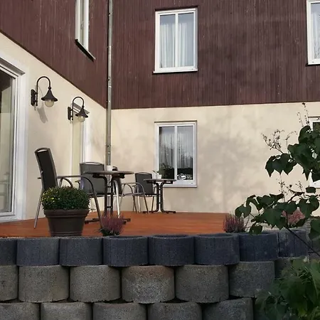 Zwei Linden Ottendorf-Okrilla